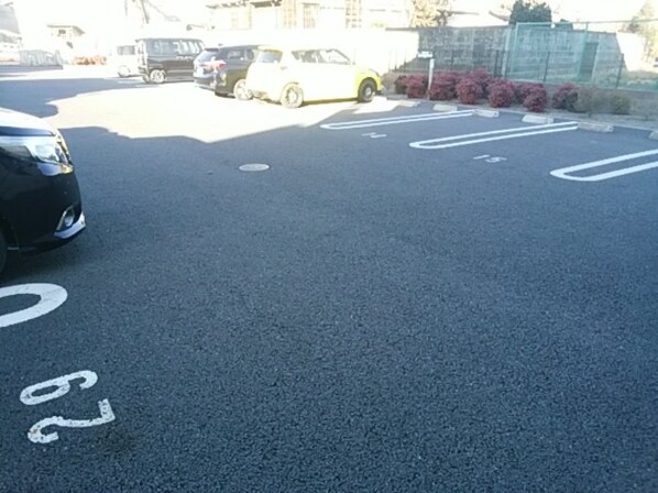 ロイヤルコート Bの物件内観写真